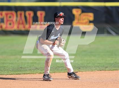 Thumbnail 3 in Ganesha vs La Canada (CIF SS Div 4 2nd Round Playoff) photogallery.