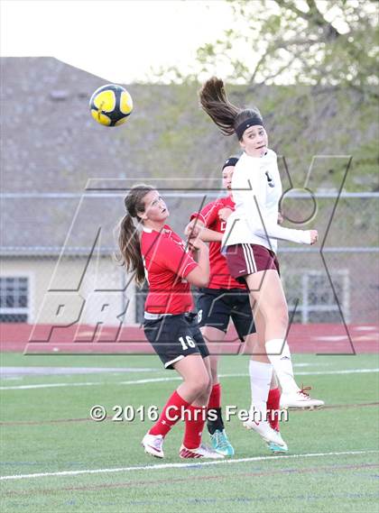 Thumbnail 1 in Elizabeth @ Cheyenne Mountain (CHSAA 4A 1st Round) photogallery.