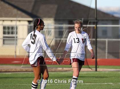 Thumbnail 3 in Elizabeth @ Cheyenne Mountain (CHSAA 4A 1st Round) photogallery.