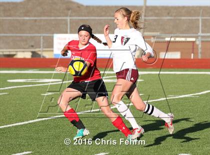 Thumbnail 2 in Elizabeth @ Cheyenne Mountain (CHSAA 4A 1st Round) photogallery.