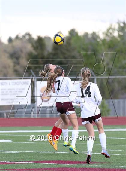 Thumbnail 1 in Elizabeth @ Cheyenne Mountain (CHSAA 4A 1st Round) photogallery.