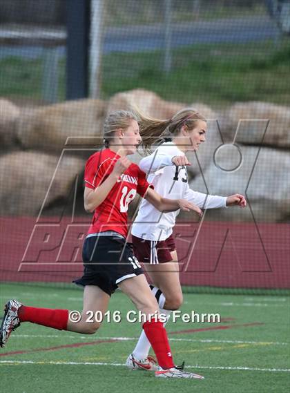Thumbnail 3 in Elizabeth @ Cheyenne Mountain (CHSAA 4A 1st Round) photogallery.