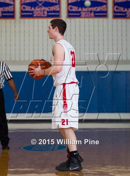 Thumbnail 1 in Saugerties vs. Red Hook (Section 9 Class A Final) photogallery.