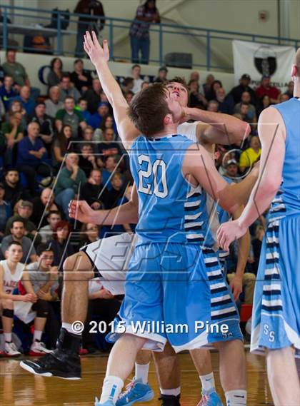 Thumbnail 3 in Saugerties vs. Red Hook (Section 9 Class A Final) photogallery.