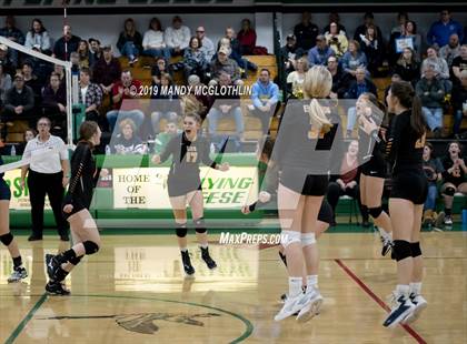 Thumbnail 1 in Elmwood vs. Marquette photogallery.