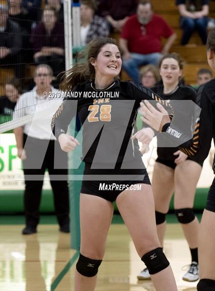 Thumbnail 2 in Elmwood vs. Marquette photogallery.