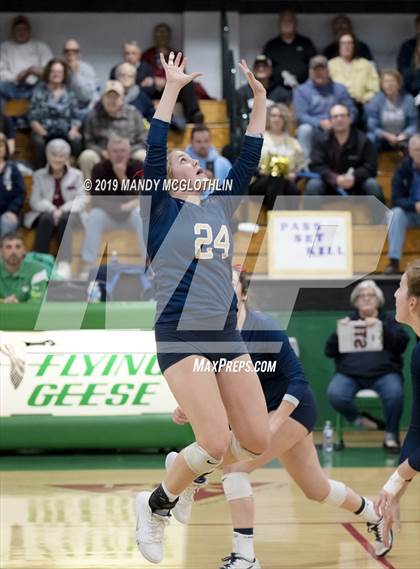 Thumbnail 2 in Elmwood vs. Marquette photogallery.