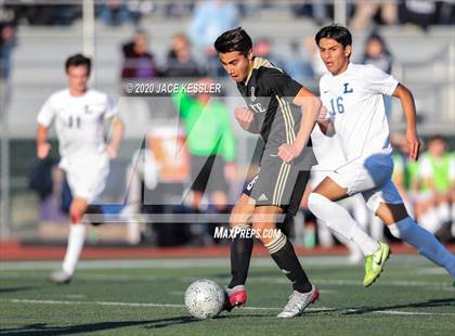 Thumbnail 2 in Servite vs. Loyola (CIF Southern Section D1 Final) photogallery.