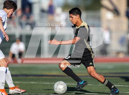 Thumbnail 2 in Servite vs. Loyola (CIF Southern Section D1 Final) photogallery.