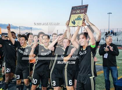 Thumbnail 1 in Servite vs. Loyola (CIF Southern Section D1 Final) photogallery.