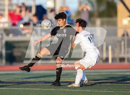 Thumbnail 1 in Servite vs. Loyola (CIF Southern Section D1 Final) photogallery.
