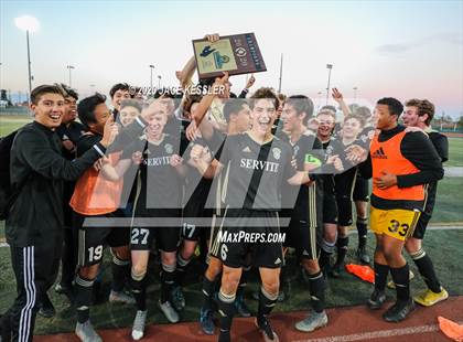 Thumbnail 1 in Servite vs. Loyola (CIF Southern Section D1 Final) photogallery.