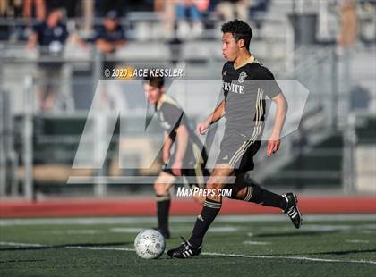 Thumbnail 2 in Servite vs. Loyola (CIF Southern Section D1 Final) photogallery.