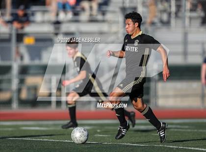 Thumbnail 1 in Servite vs. Loyola (CIF Southern Section D1 Final) photogallery.