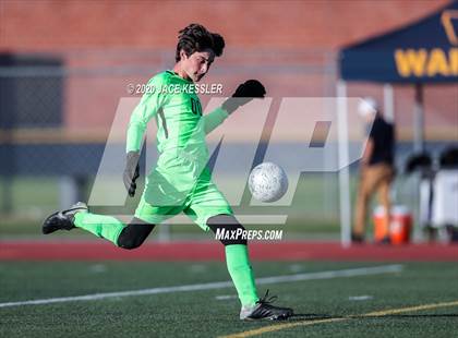 Thumbnail 2 in Servite vs. Loyola (CIF Southern Section D1 Final) photogallery.