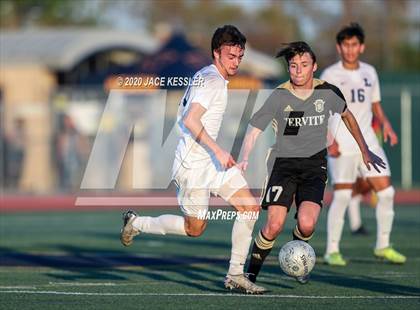 Thumbnail 2 in Servite vs. Loyola (CIF Southern Section D1 Final) photogallery.