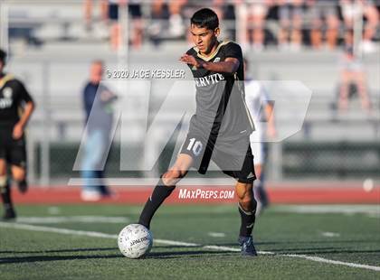 Thumbnail 3 in Servite vs. Loyola (CIF Southern Section D1 Final) photogallery.