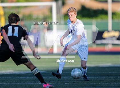 Thumbnail 2 in Servite vs. Loyola (CIF Southern Section D1 Final) photogallery.