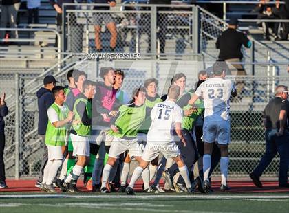 Thumbnail 1 in Servite vs. Loyola (CIF Southern Section D1 Final) photogallery.