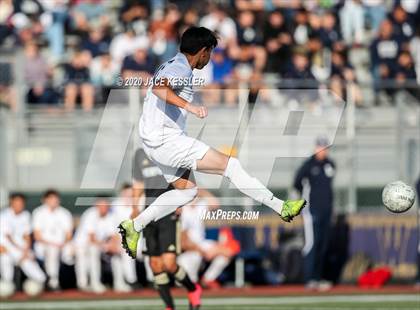 Thumbnail 2 in Servite vs. Loyola (CIF Southern Section D1 Final) photogallery.