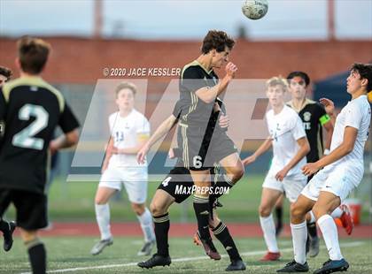 Thumbnail 2 in Servite vs. Loyola (CIF Southern Section D1 Final) photogallery.