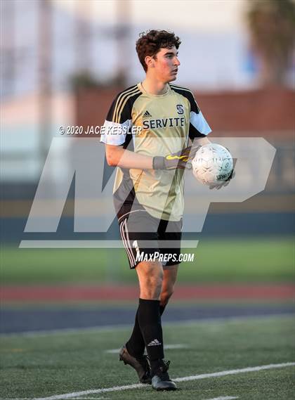 Thumbnail 2 in Servite vs. Loyola (CIF Southern Section D1 Final) photogallery.