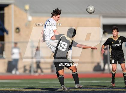 Thumbnail 3 in Servite vs. Loyola (CIF Southern Section D1 Final) photogallery.