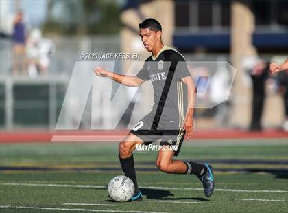 Thumbnail 3 in Servite vs. Loyola (CIF Southern Section D1 Final) photogallery.