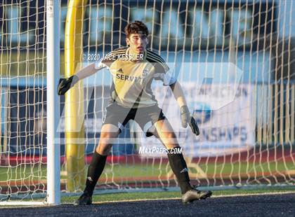 Thumbnail 3 in Servite vs. Loyola (CIF Southern Section D1 Final) photogallery.