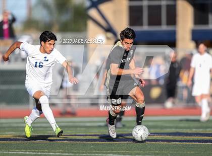 Thumbnail 1 in Servite vs. Loyola (CIF Southern Section D1 Final) photogallery.