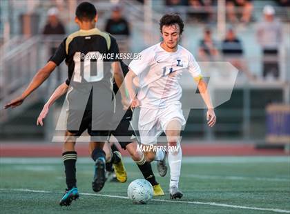 Thumbnail 2 in Servite vs. Loyola (CIF Southern Section D1 Final) photogallery.
