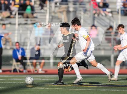 Thumbnail 1 in Servite vs. Loyola (CIF Southern Section D1 Final) photogallery.