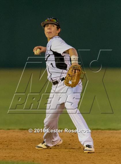 Thumbnail 3 in Holmes vs Churchill ( UIL 6A Area Playoffs) photogallery.