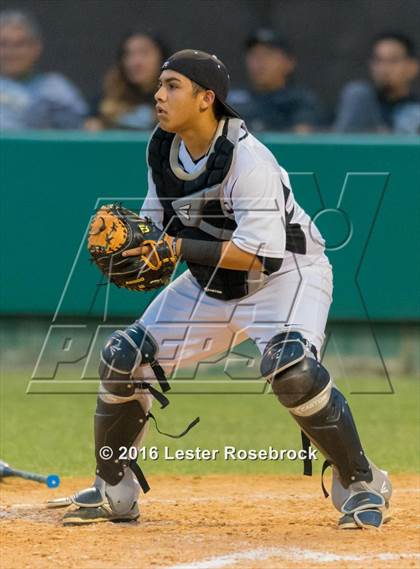 Thumbnail 3 in Holmes vs Churchill ( UIL 6A Area Playoffs) photogallery.