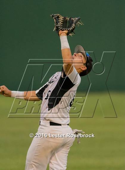 Thumbnail 1 in Holmes vs Churchill ( UIL 6A Area Playoffs) photogallery.