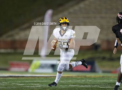 Thumbnail 2 in Fort Osage vs. Vianney (MSHSAA Class 5 Show-Me Bowl) photogallery.