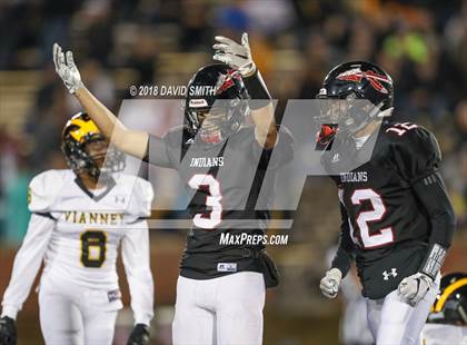 Thumbnail 1 in Fort Osage vs. Vianney (MSHSAA Class 5 Show-Me Bowl) photogallery.