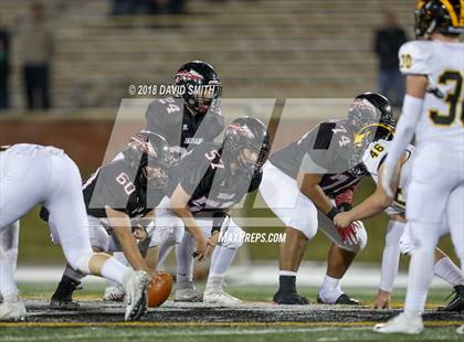 Thumbnail 2 in Fort Osage vs. Vianney (MSHSAA Class 5 Show-Me Bowl) photogallery.