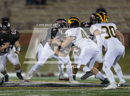 Thumbnail 1 in Fort Osage vs. Vianney (MSHSAA Class 5 Show-Me Bowl) photogallery.