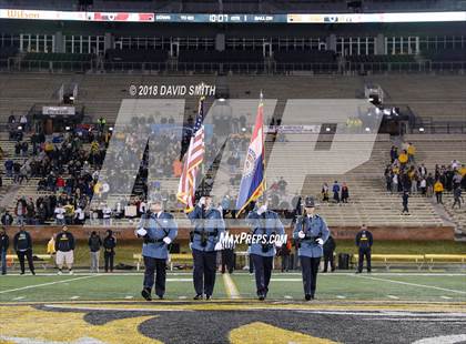 Thumbnail 1 in Fort Osage vs. Vianney (MSHSAA Class 5 Show-Me Bowl) photogallery.