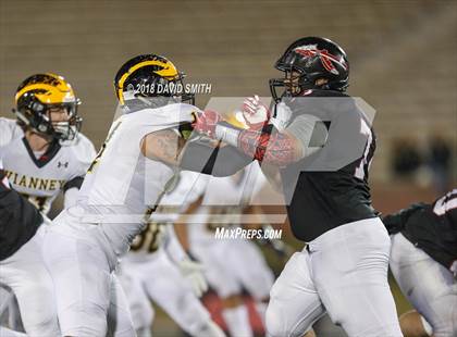 Thumbnail 3 in Fort Osage vs. Vianney (MSHSAA Class 5 Show-Me Bowl) photogallery.