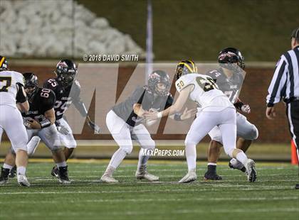 Thumbnail 3 in Fort Osage vs. Vianney (MSHSAA Class 5 Show-Me Bowl) photogallery.