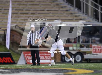 Thumbnail 3 in Fort Osage vs. Vianney (MSHSAA Class 5 Show-Me Bowl) photogallery.