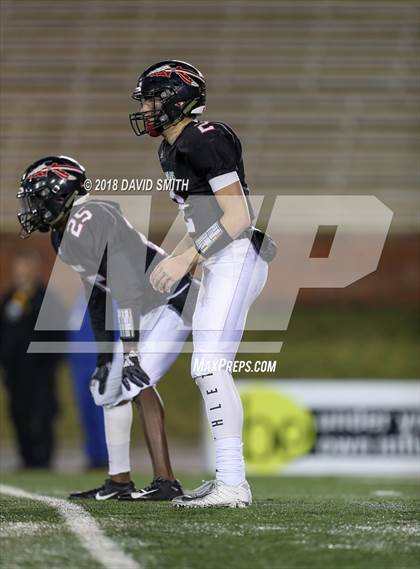 Thumbnail 1 in Fort Osage vs. Vianney (MSHSAA Class 5 Show-Me Bowl) photogallery.