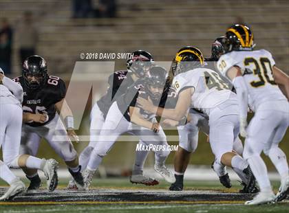 Thumbnail 3 in Fort Osage vs. Vianney (MSHSAA Class 5 Show-Me Bowl) photogallery.
