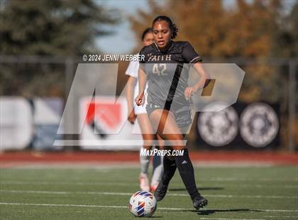 Thumbnail 3 in Coronado vs. Faith Lutheran (NIAA 5A Semifinal) photogallery.