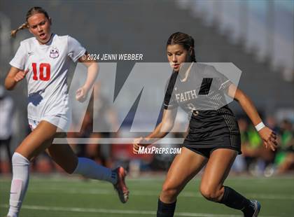 Thumbnail 2 in Coronado vs. Faith Lutheran (NIAA 5A Semifinal) photogallery.