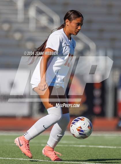 Thumbnail 3 in Coronado vs. Faith Lutheran (NIAA 5A Semifinal) photogallery.
