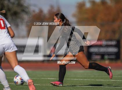 Thumbnail 3 in Coronado vs. Faith Lutheran (NIAA 5A Semifinal) photogallery.