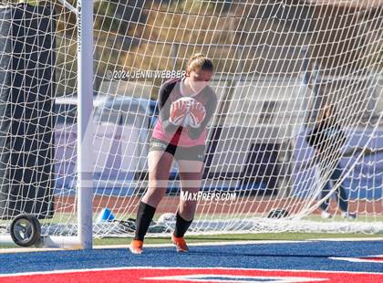 Thumbnail 2 in Coronado vs. Faith Lutheran (NIAA 5A Semifinal) photogallery.